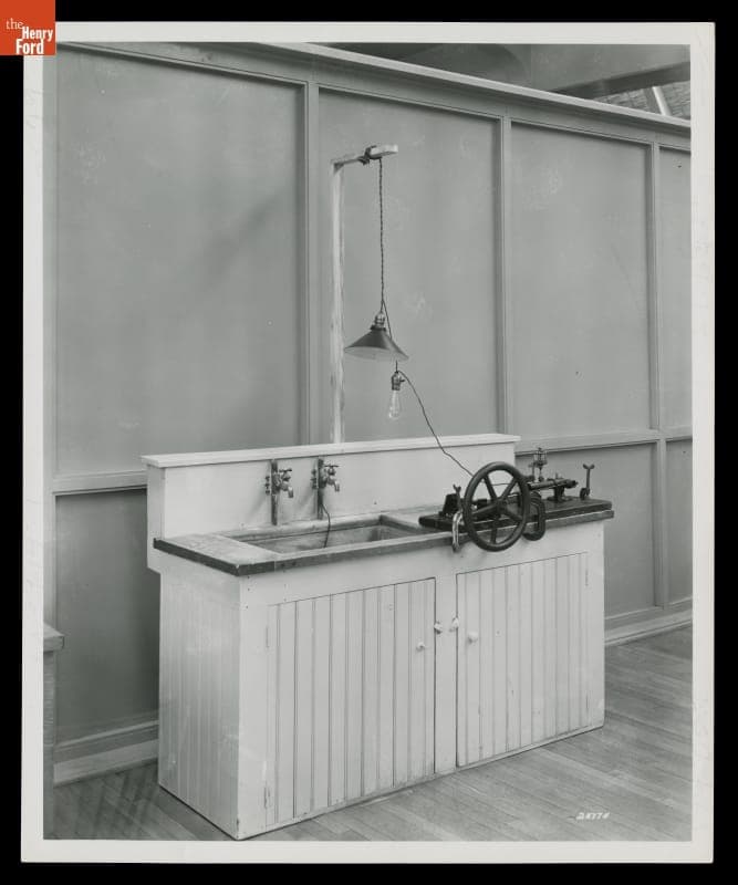 Henry Ford's 1893 Gasoline "Kitchen Sink" Engine, Photographed in 1939