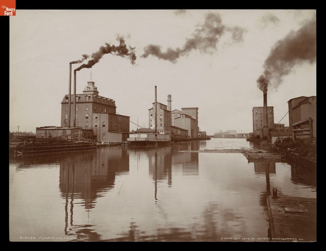 Flour Mills along the Waterfront, Duluth, Minnesota, 1902