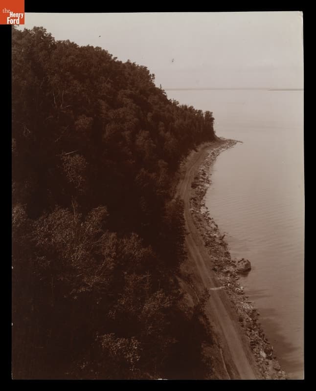 North Boulevard along the Lake from Arch Rock, Mackinac Island, Michigan, 1900-1910