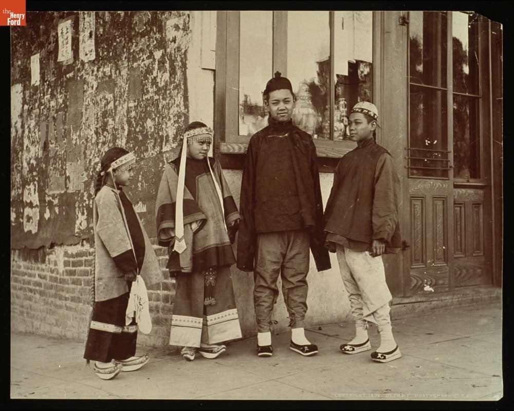 Children in Chinatown, San Francisco, California, 1899