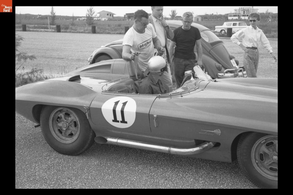 Dick Thompson in Chevrolet Corvette Stingray SS during Nassau Speed Week, December 1959