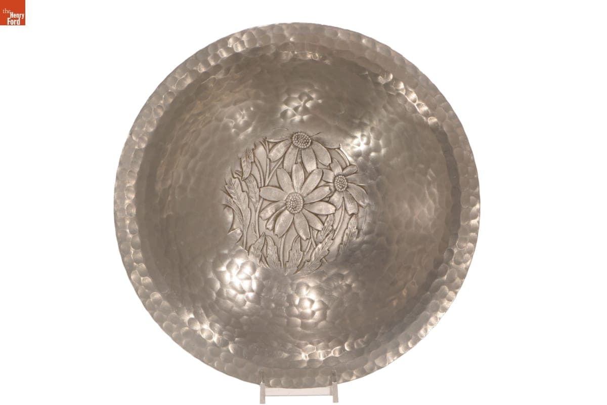 Everlast "Forged Daisy" Bowl, 1933-1936