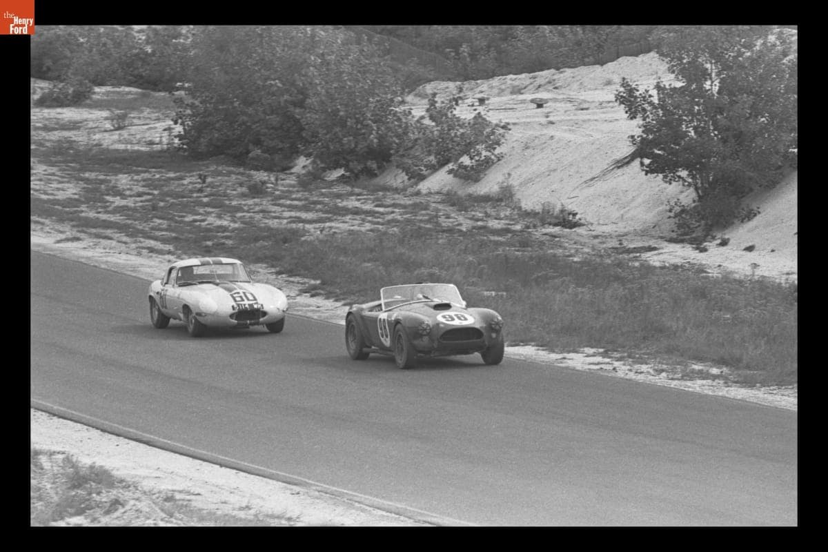 Shelby Cobra and Jaguar E-Type in the Bridgehampton 500 km GT Race, September 1963