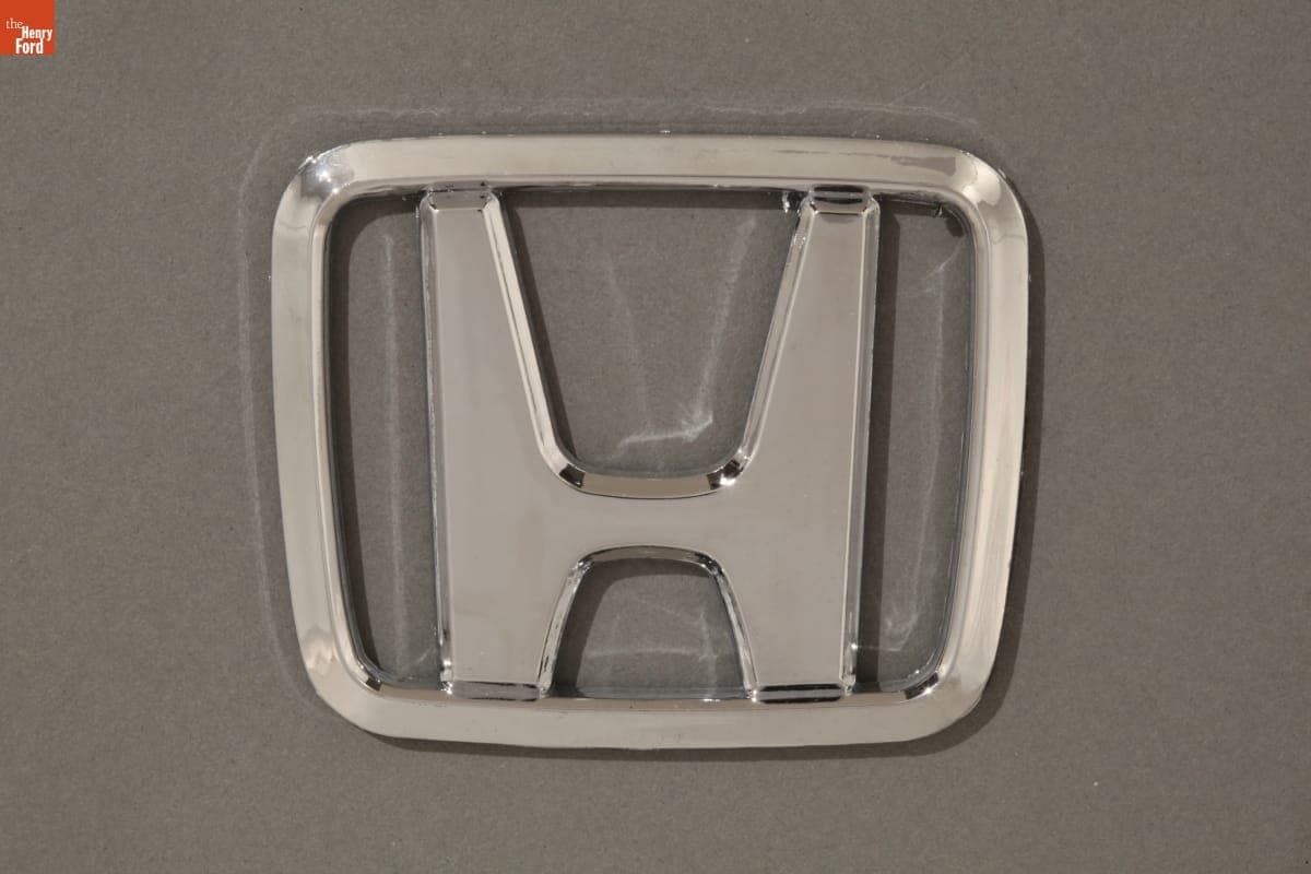 Honda Emblem, 1997-2011