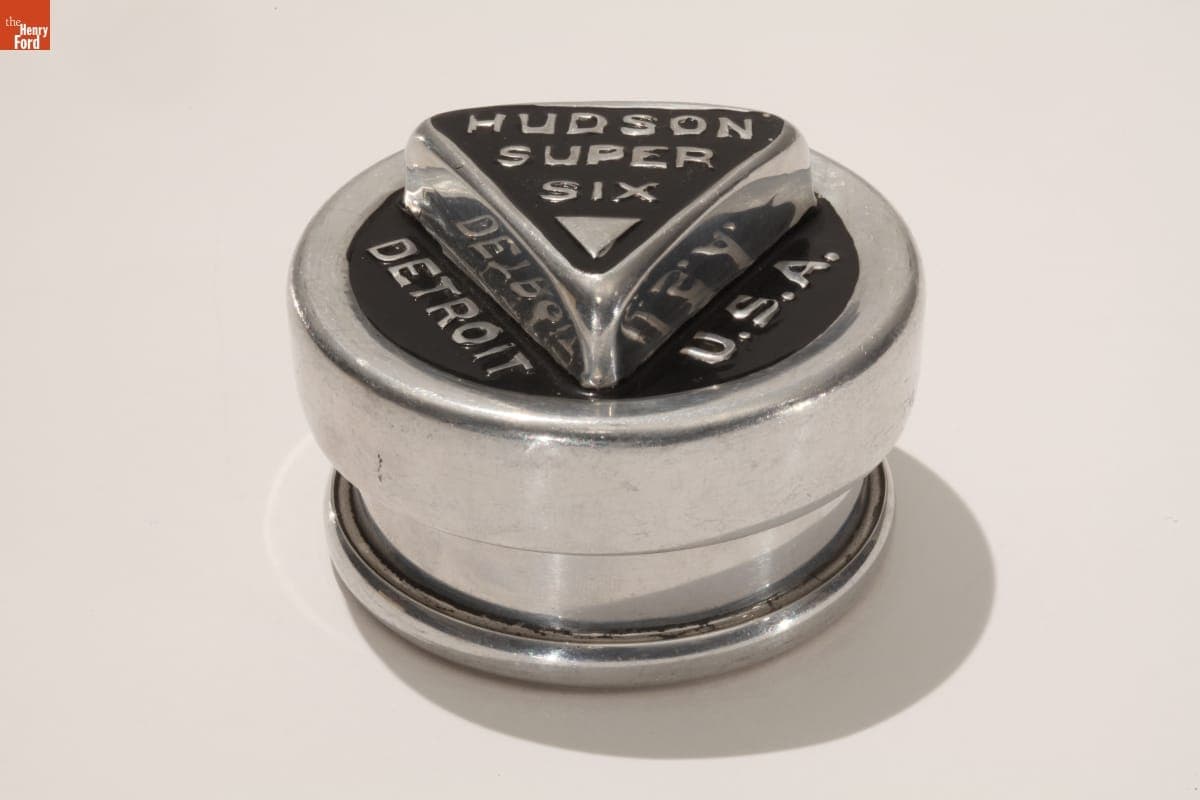 Hudson Super Six Hubcap, 1916-1926