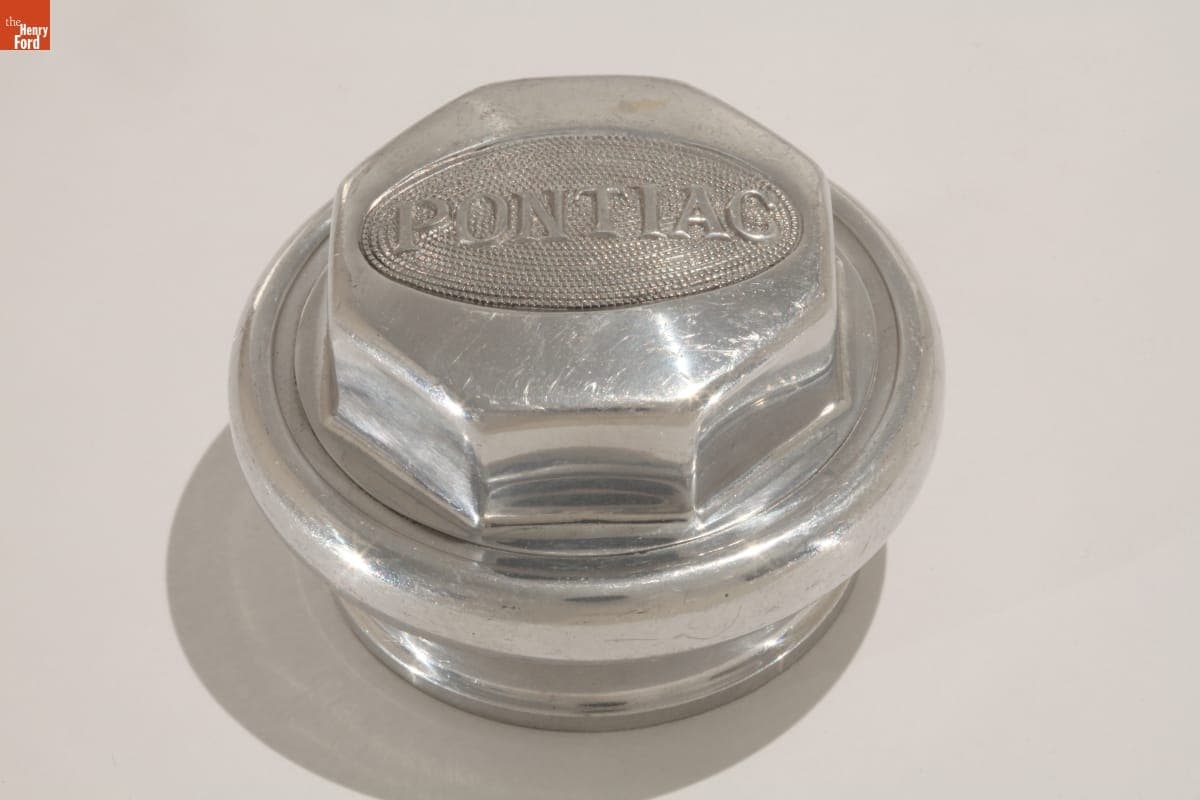 Pontiac Hubcap, circa 1927