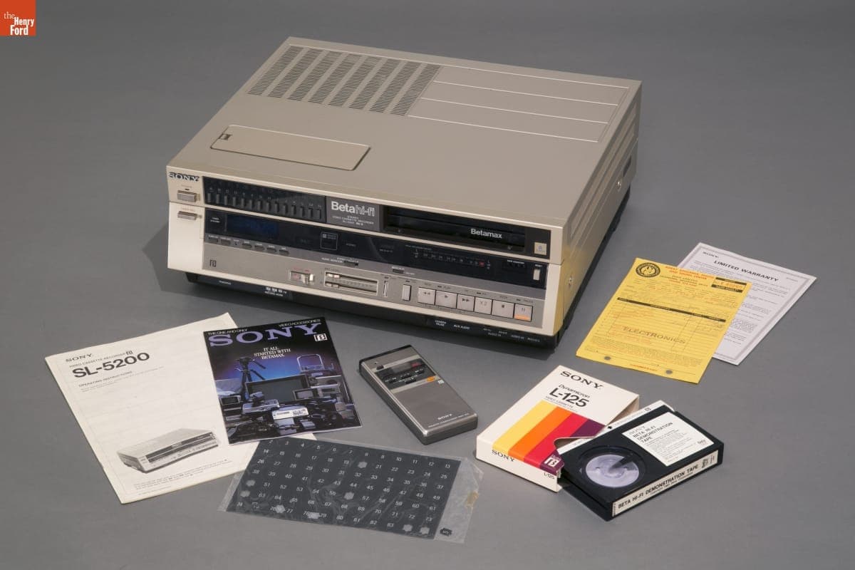 Sony SL-5200 Betamax VCR, 1983