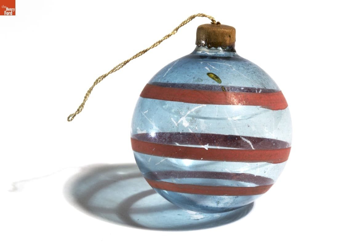 Christmas Tree Ornament, 1943-1945