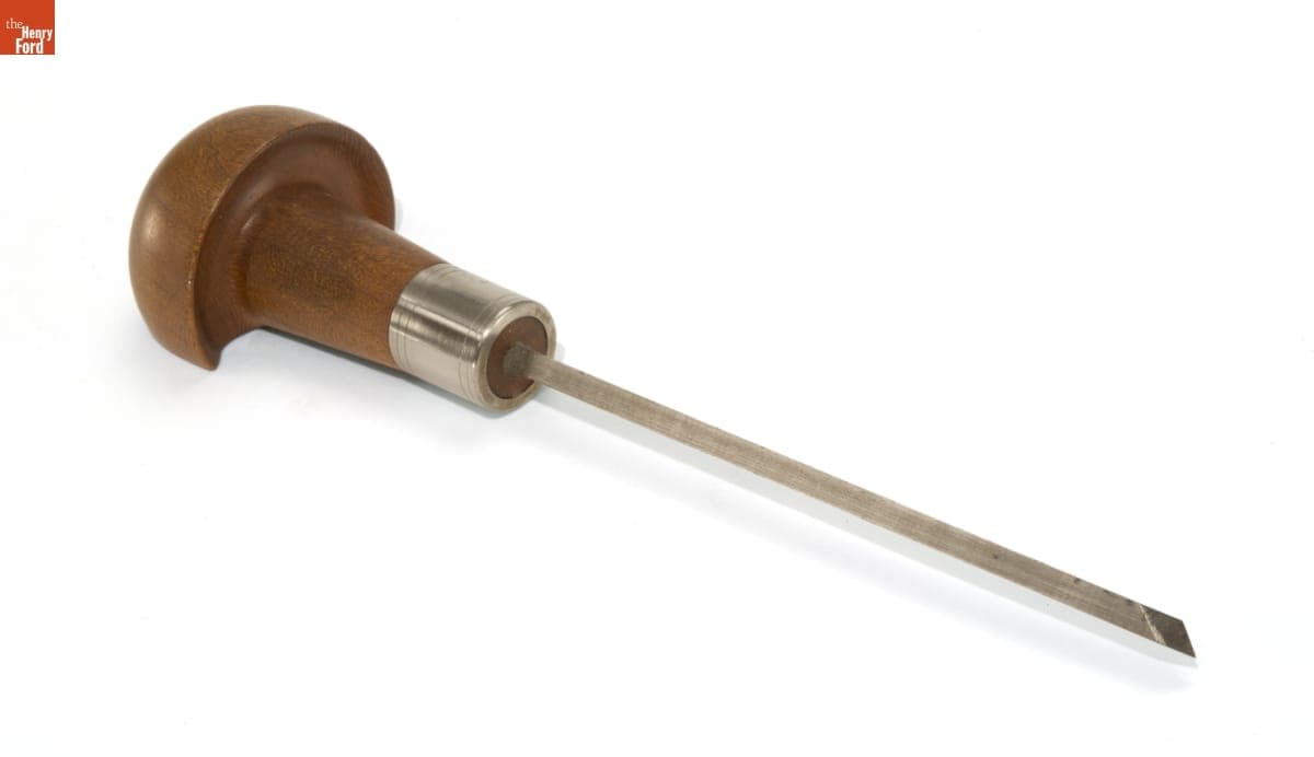 Pivoting Graver, 1900-1920