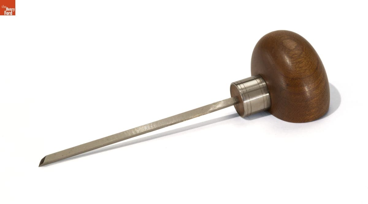 Pivoting Graver, 1900-1920