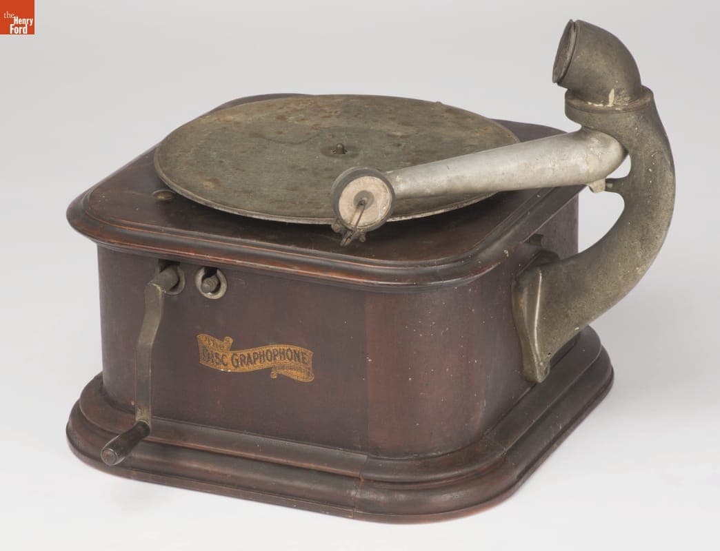 Columbia Disc Graphophone, 1907