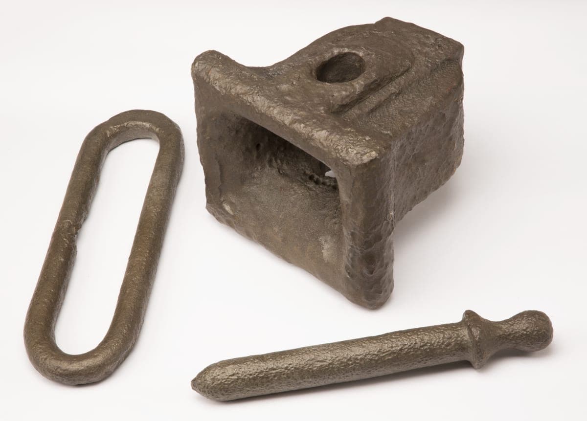 Link and Pin Coupler, Used by the Michigan Central Railroad, 1850-1900