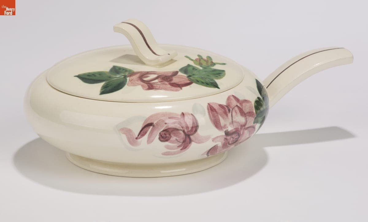 Casserole Dish, 1940-1955