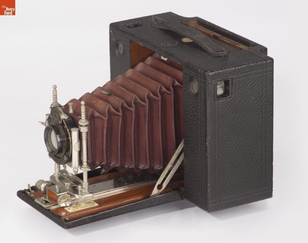 Kodak No. 4 Cartridge Camera, 1900-1907