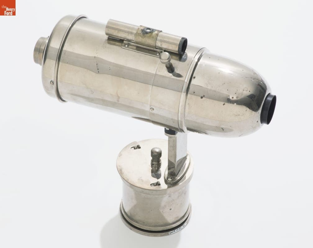 Errtee Button Tintype Camera, circa 1912