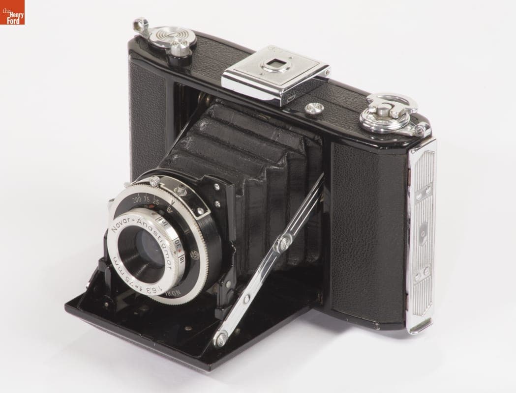 Zeiss Ikon Nettar Series Camera, Model 515/16, 1937-1941