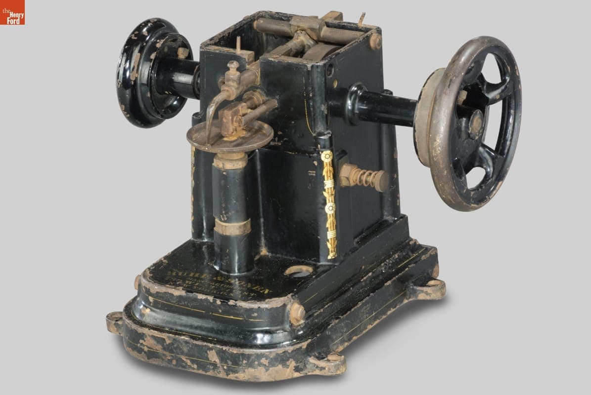 Ruhe & Sonen Sewing Machine, 1920-1925
