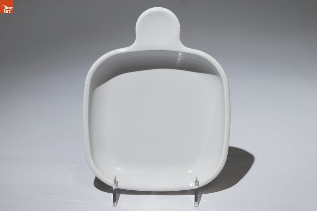 Corning "Pyrex Grab-It" Storage Container, 1977-1990