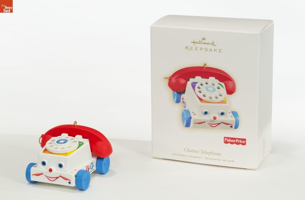 Hallmark "Chatter Telephone" Christmas Ornament, 2009