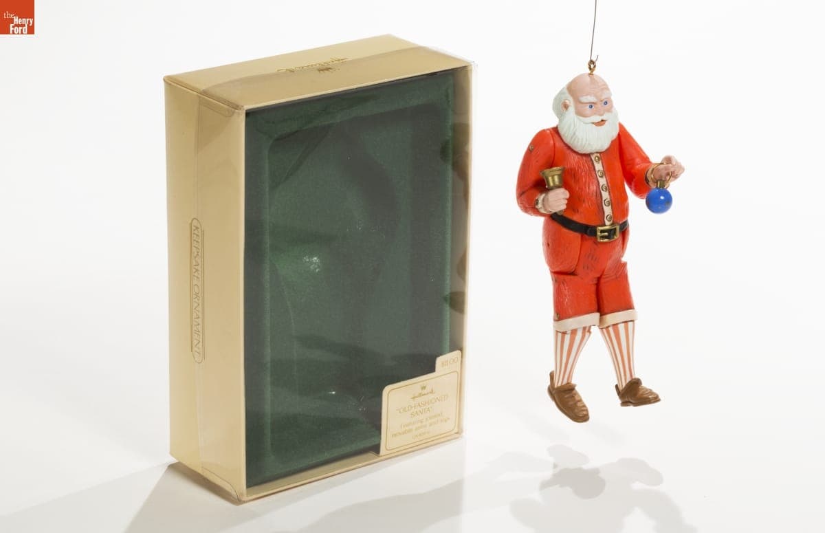 Hallmark "Old Fashioned Santa" Christmas Ornament, 1983