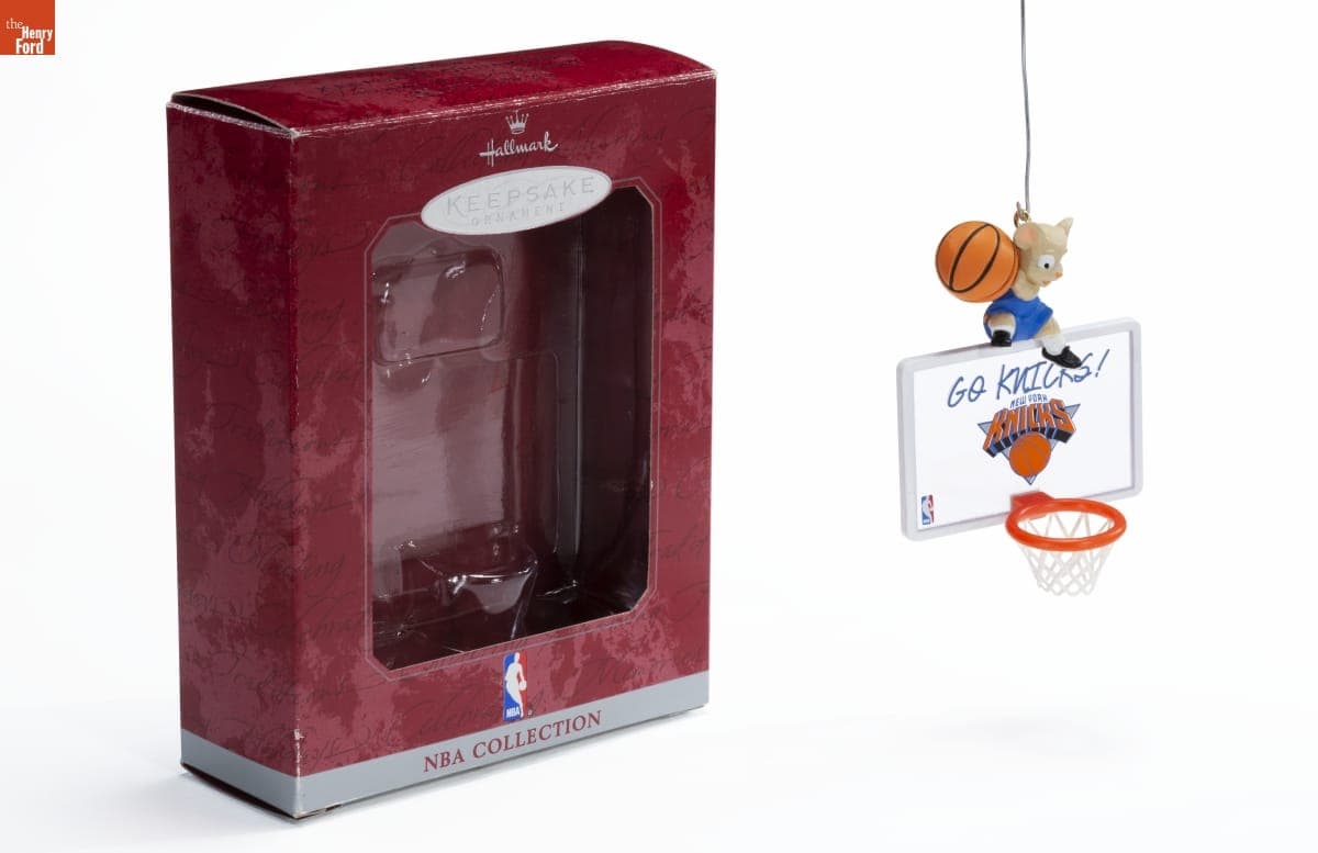Hallmark "NBA Collection: New York Knickerbockers" Christmas Ornament, 1998