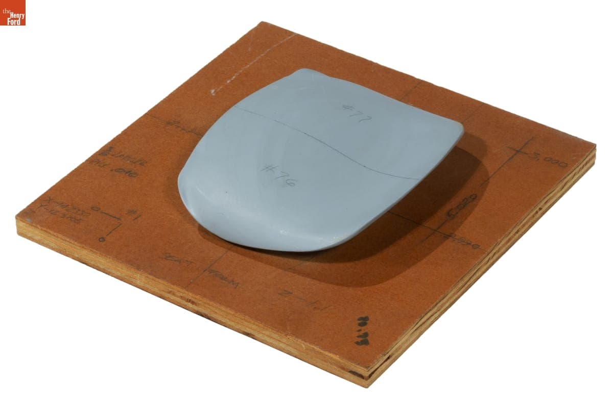 Seat Form for Scale Model Aeron Chair, 1991-1994