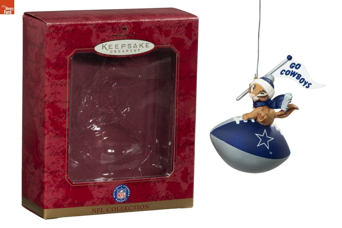 Hallmark "NFL Collection: Dallas Cowboys" Christmas Ornament, 1999