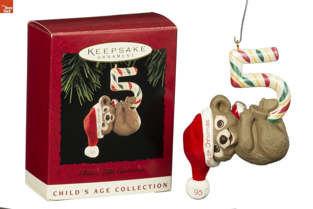 Hallmark "Child's Age Collection: Child's Fifth Christmas" Christmas Ornament, 1995