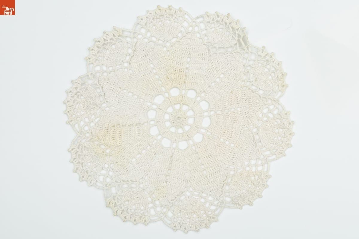 Doily, 1920-1950