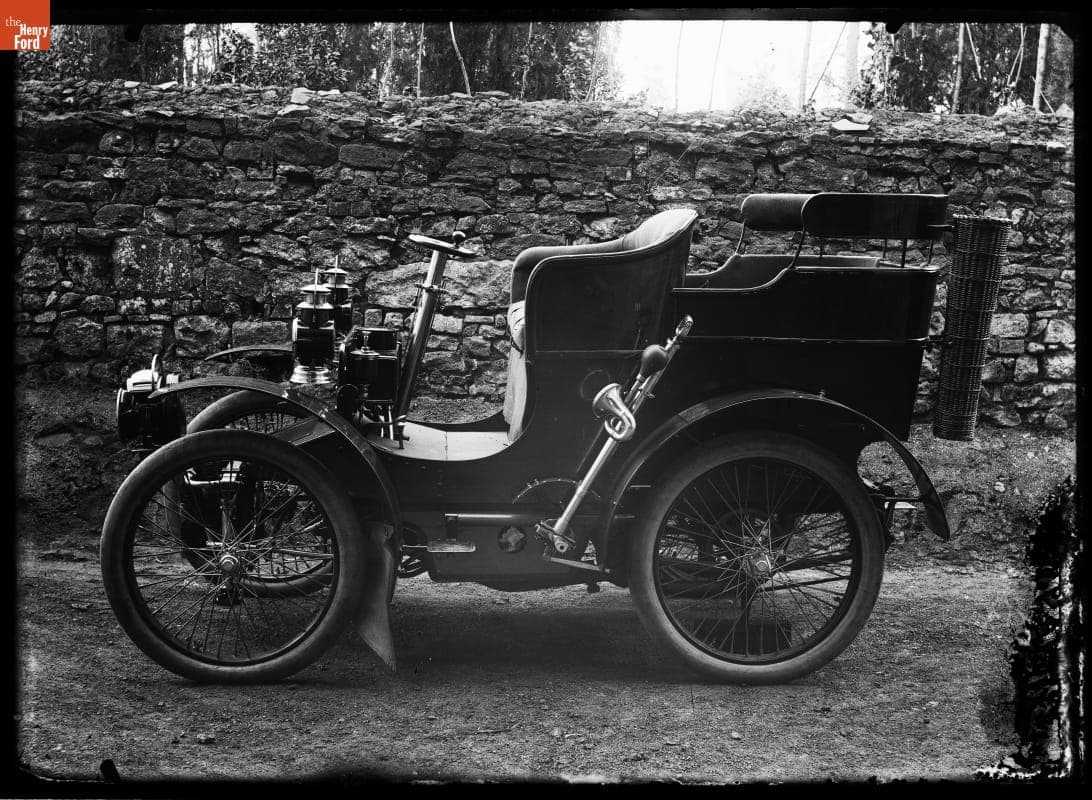 Bollee Automobile Outdoors, 1900-1910