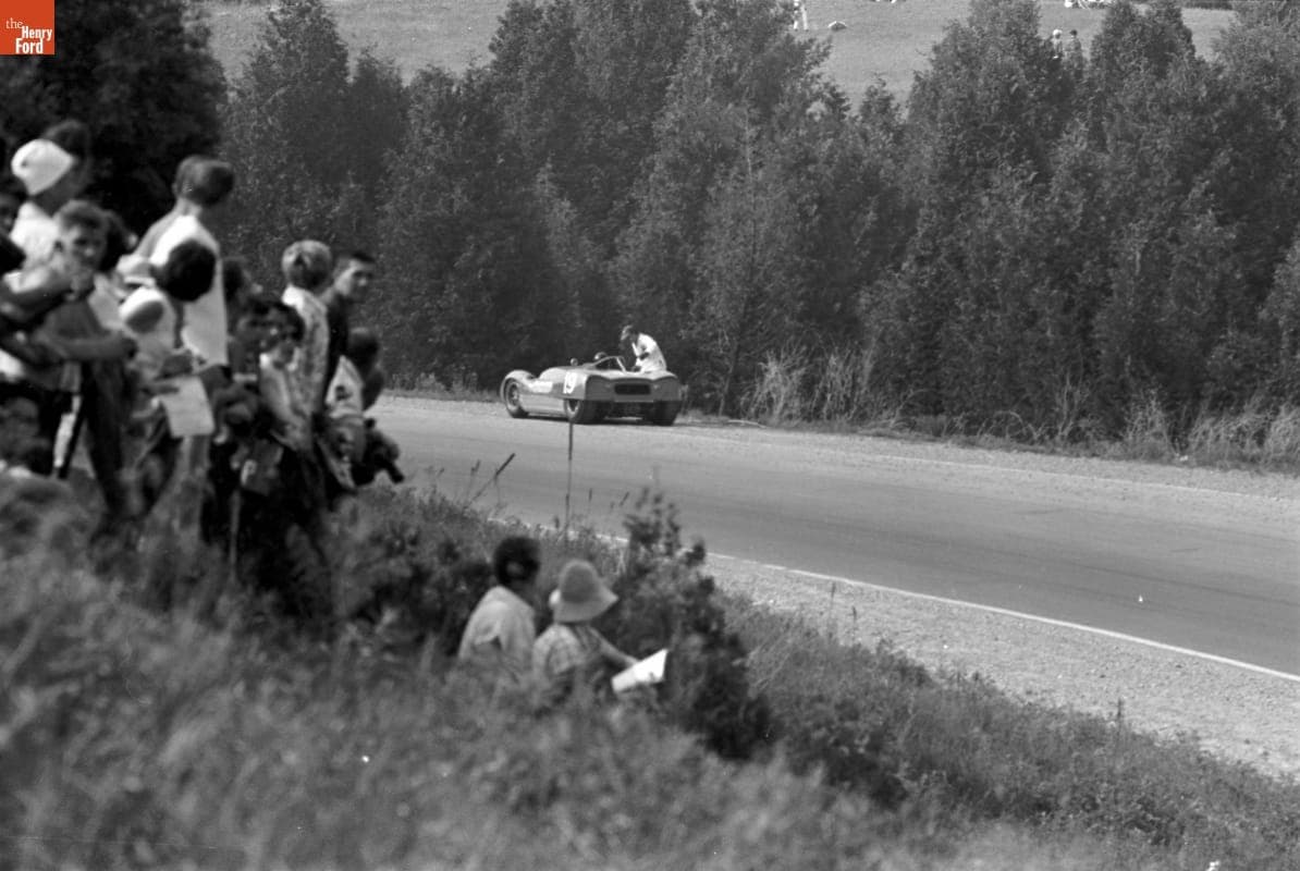 Player's 200 Race, Mosport Park, Canada, June 1964
