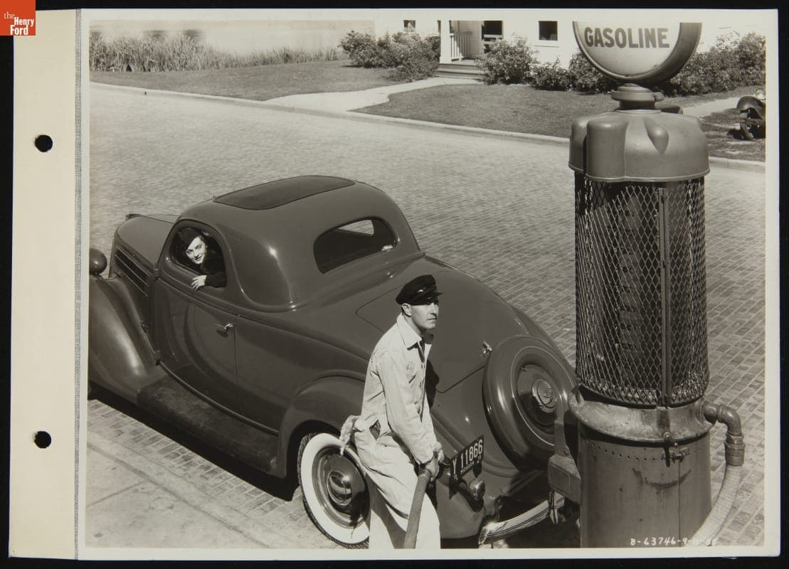 Servicing Ford V-8 Coupe, 1935