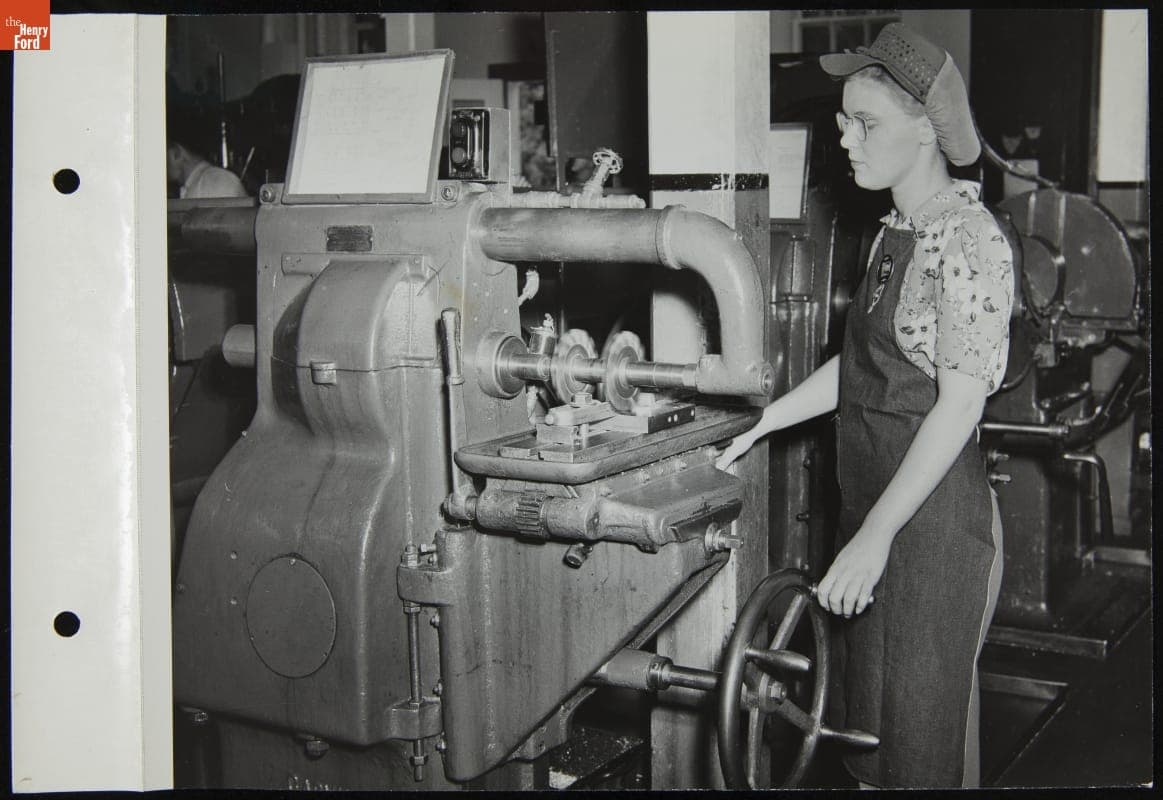 Women Making Castings at Hayden Mills, Tecumseh, Michigan, September 1944