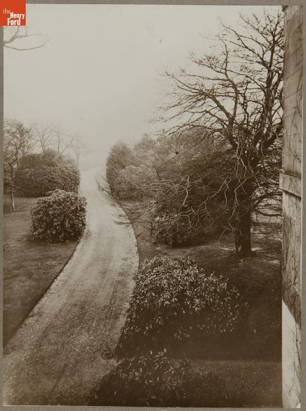Carriage Drive at Oughtrington Hall, circa 1915