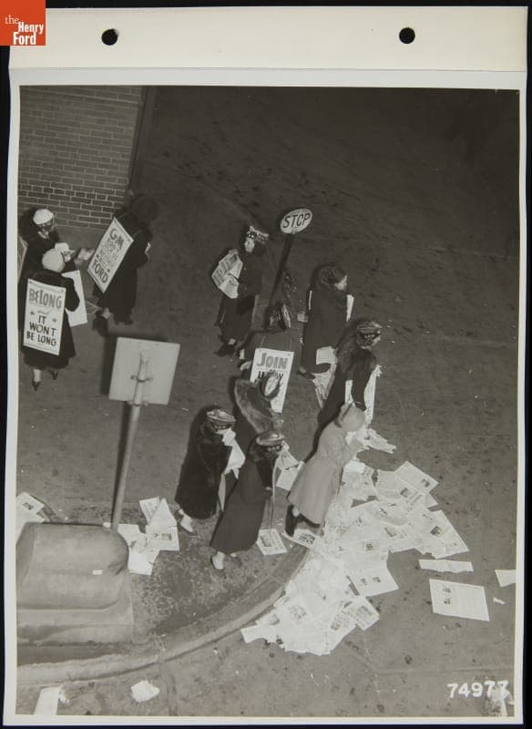 Women Passing Out UAW Union Literature, February 1941