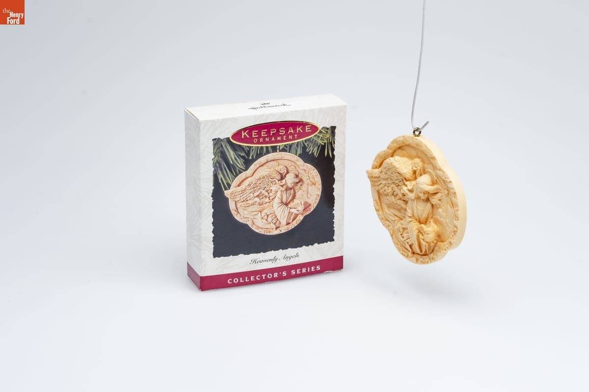 Hallmark "Heavenly Angels Series" Christmas Ornament, 1993