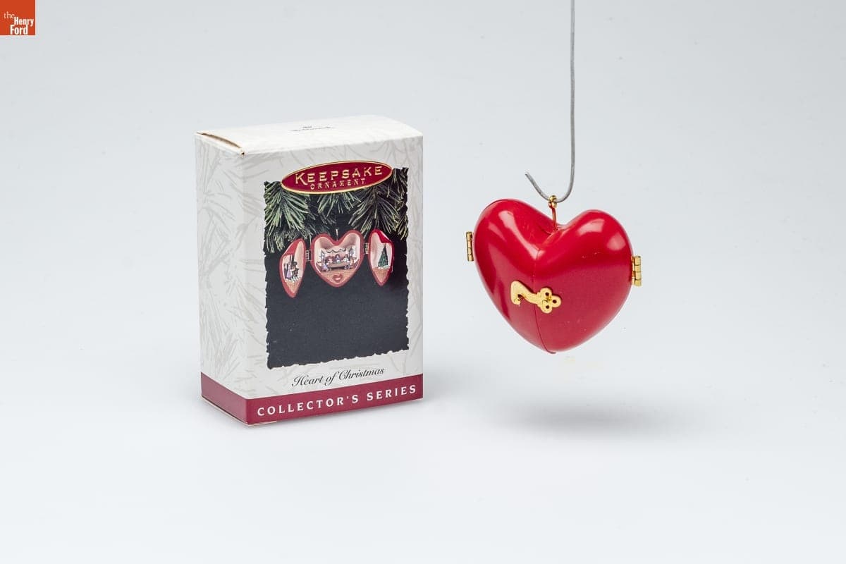 Hallmark "Heart of Christmas Series" Christmas Ornament, 1994