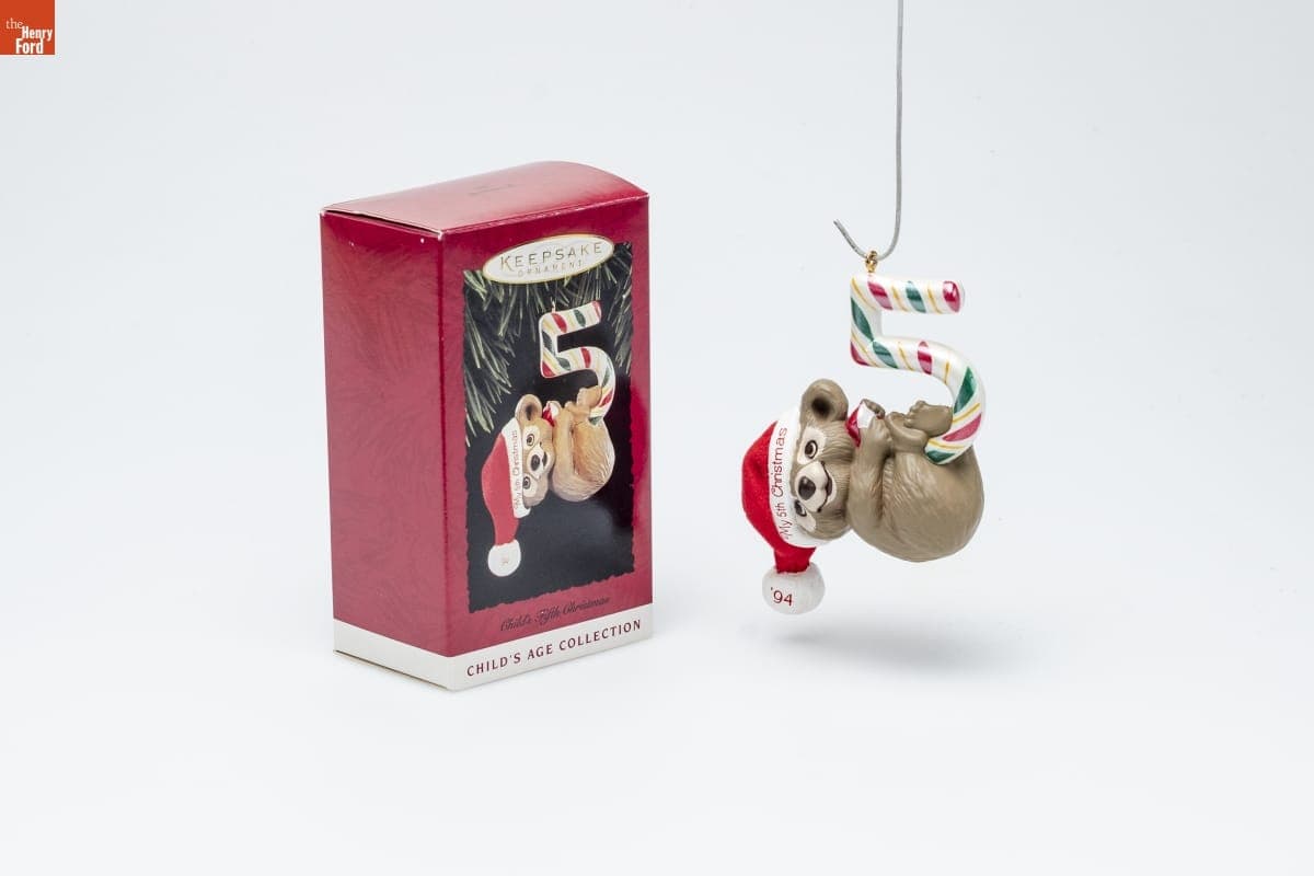 Hallmark "Child's Age Collection: Child's Fifth Christmas" Christmas Ornament, 1994