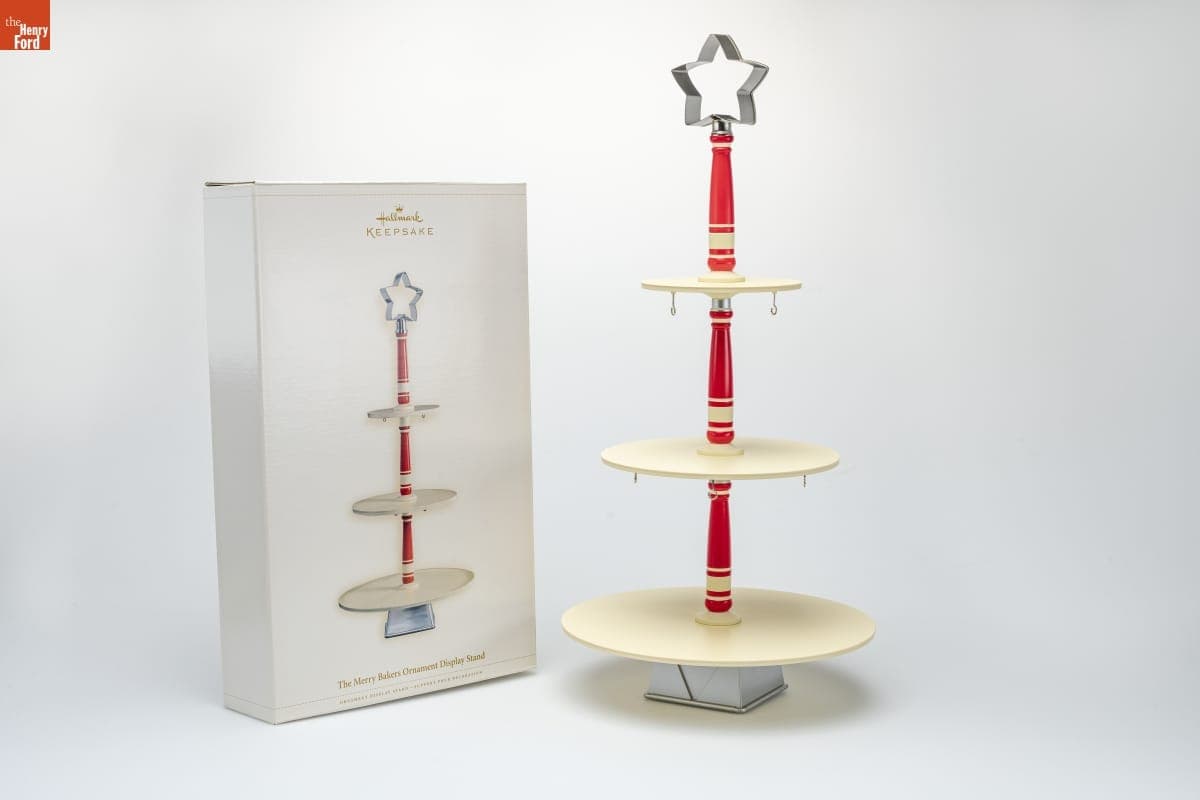 Hallmark "The Merry Bakers" Christmas Ornament Display Stand, 2006