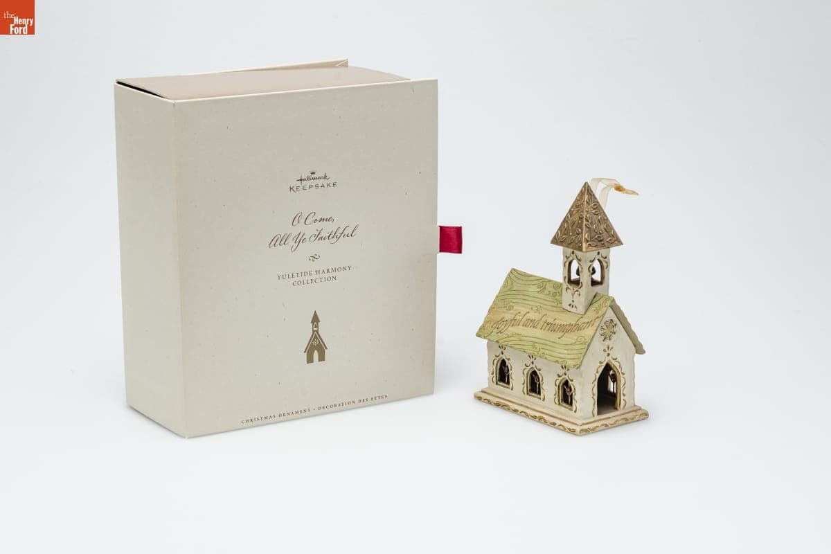 Hallmark "Yuletide Harmony: O Come, All Ye Faithful" Christmas Ornament, 2006