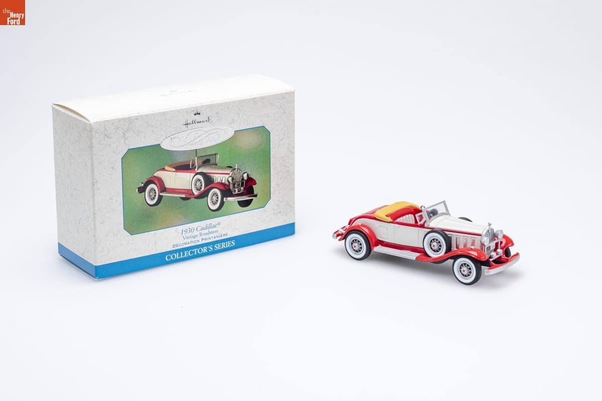 Hallmark "Vintage Roadsters Series: 1930 Cadillac" Spring Ornament, 2001