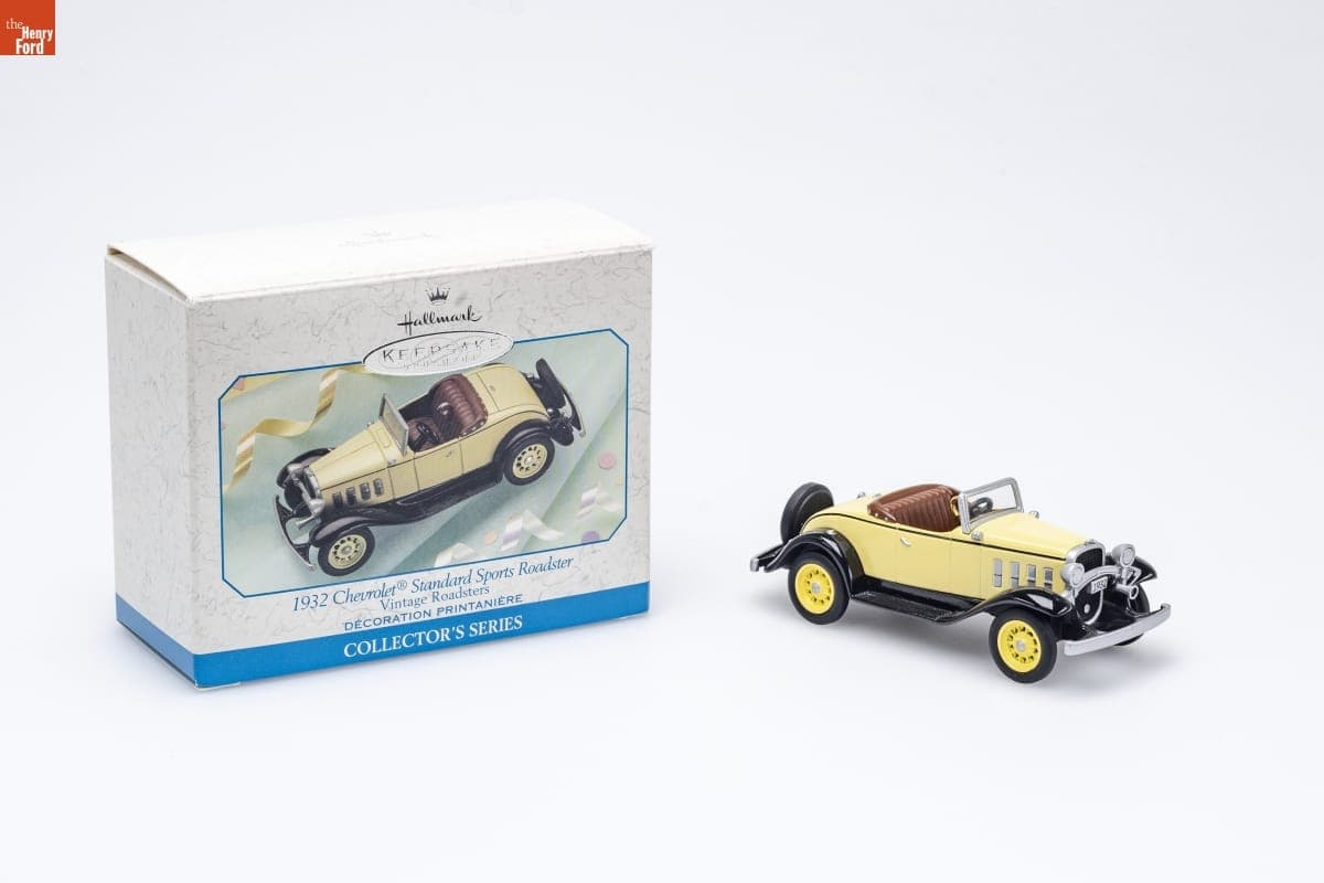 Hallmark "Vintage Roadsters Series: 1932 Chevrolet Standard Sports Roadster" Spring Ornament, 1999