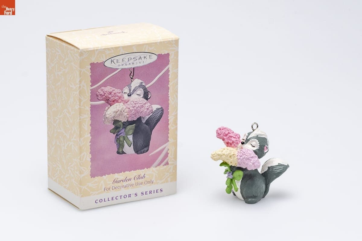 Hallmark "Garden Club Series" Easter Ornament, 1996