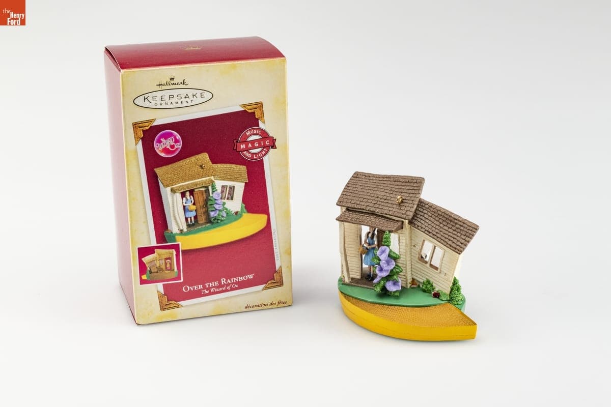 Hallmark "The Wizard of Oz: Over the Rainbow" Christmas Ornament, 2005