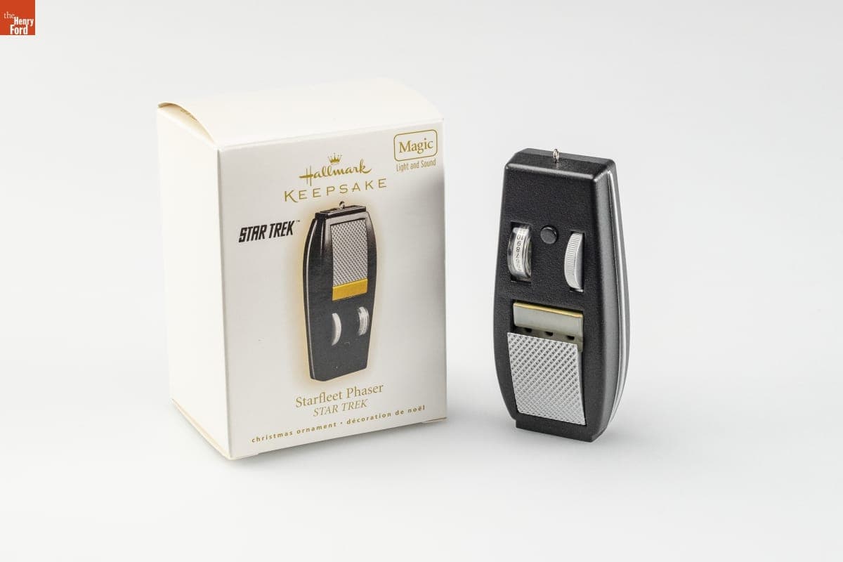 Hallmark "Star Trek: Starfleet Phaser" Christmas Ornament, 2009