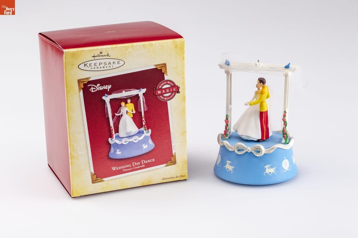 Hallmark "Disney's Cinderella: Wedding Day Dance" Christmas Ornament, 2005