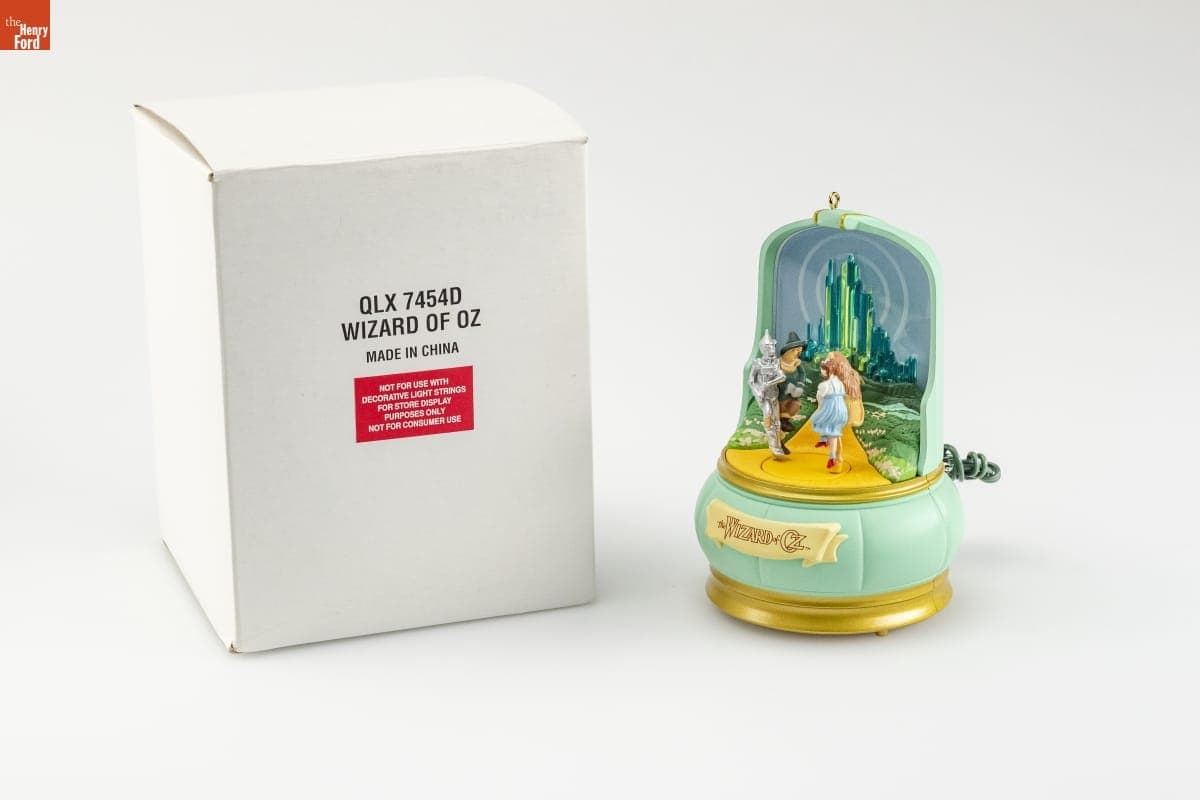 Hallmark "Wizard of Oz: Emerald City" Christmas Ornament, 1996
