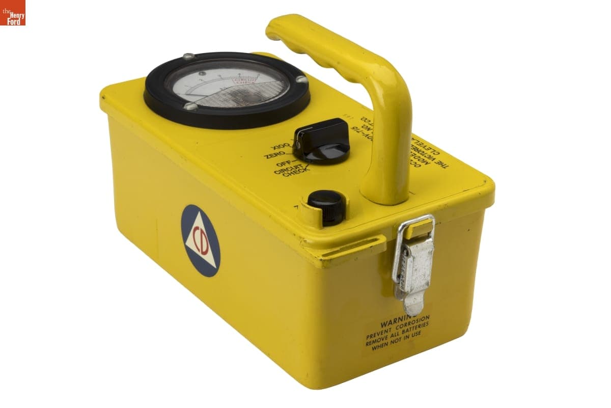 CDV-715 Model 1B Survey Meter, circa 1964