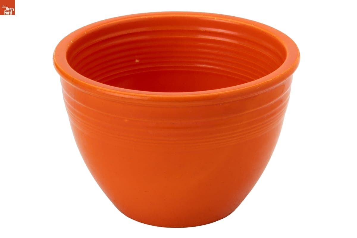 Fiesta Ware Size 3 Mixing Bowl, 1936-1942