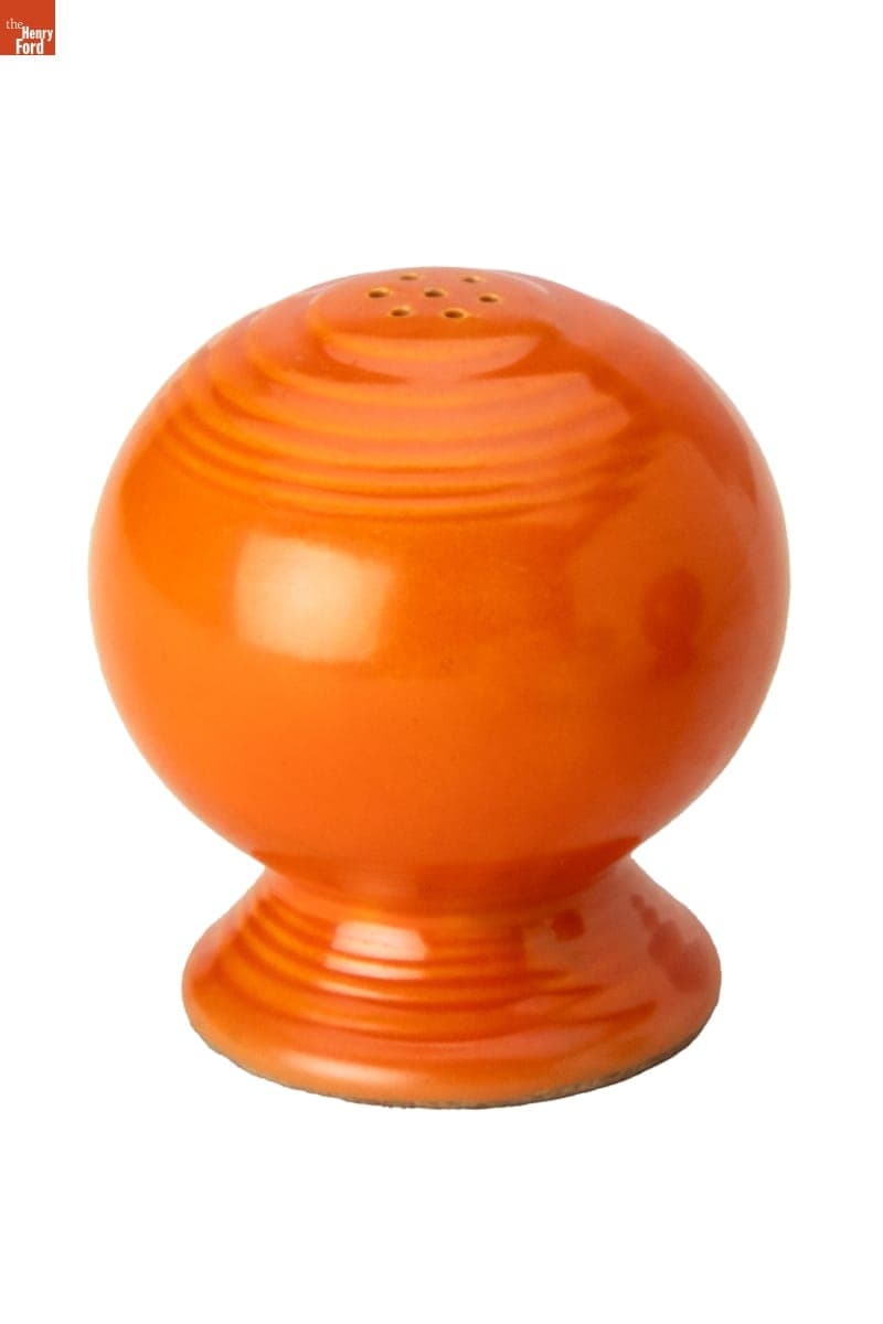 Fiesta Ware Salt or Pepper Shaker, 1936-1942